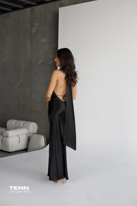 Sau Lee Pearl Satin Gown In Black For Hire – Heavy Satin Formal Dress With Cowl Neckline, Open Back, And Elegant Drape Detailing.