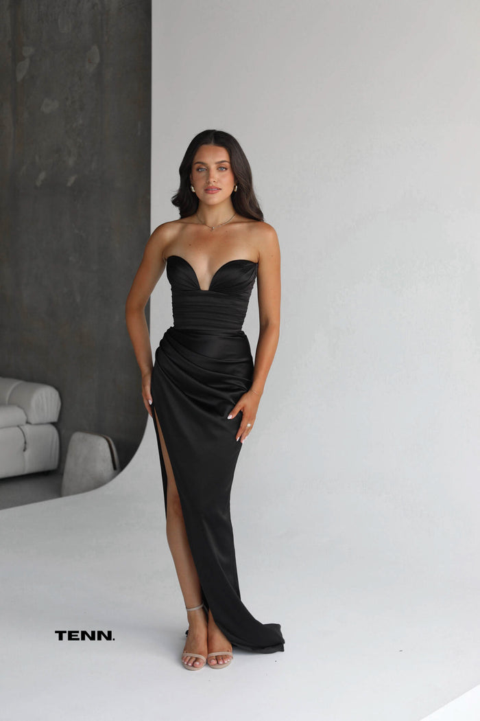 Lia stublla Sofia gown