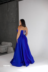 Formal dress hire