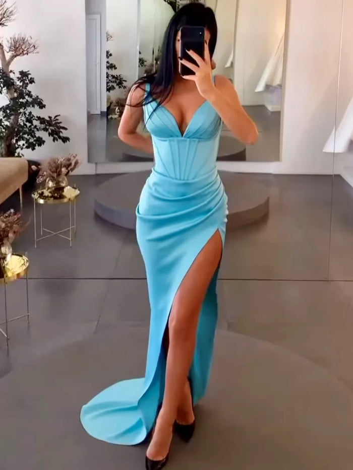 EX HIRE -  Anesa Gown