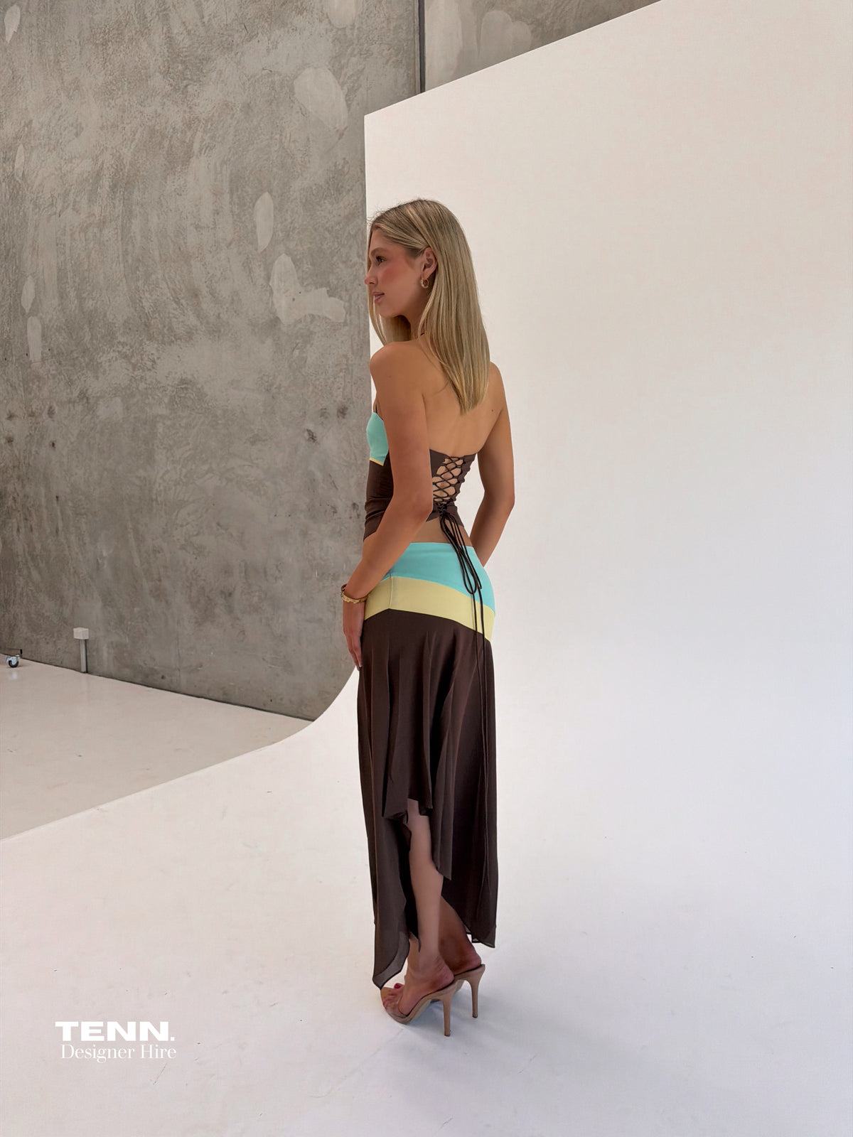 I Am Delilah Iris Set Mocha Hire TENN Designer Hire