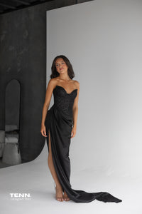Lia Stublla Black Duchess Gown – TENN Designer Hire