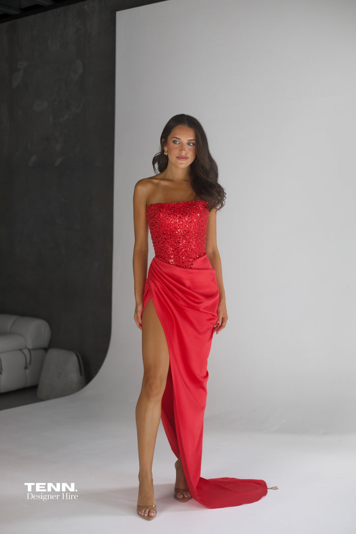 Lia Stublla Diour Gown Cherry – TENN Designer Hire