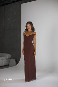 Natalie Rolt Brielle Elegant Espresso Gown – TENN Designer Hire