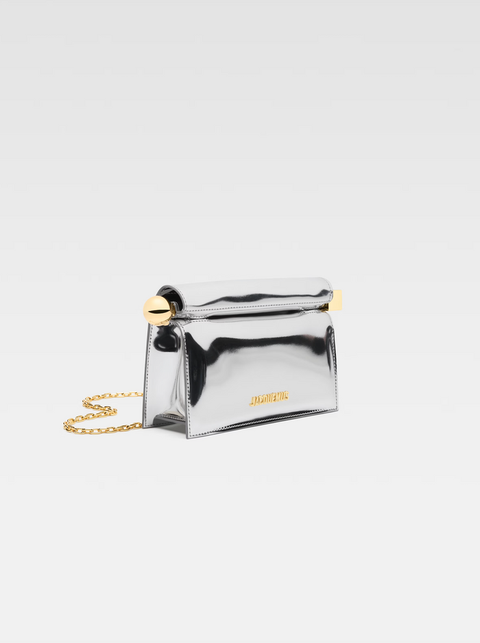 Small Rond Carre Clutch