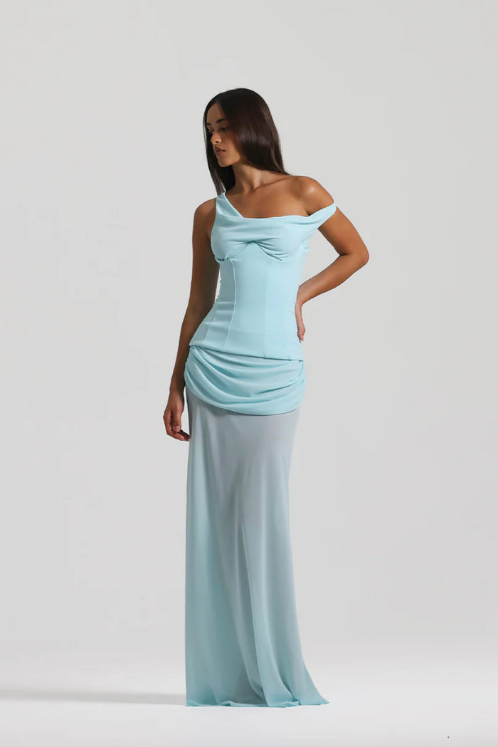 Natalie Rolt Cadence gown Hire