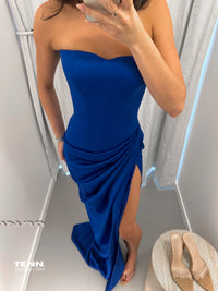 Lia Stublla Custom Bianca Gown available for hire at TENN Designer Hire — an exclusive custom-made style featuring a fully boned corset, ruched dropped waist and thigh-high slit, hand crafted in Europe for a flawless formal look.