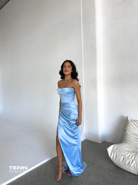 EX HIRE - Pierre Gown