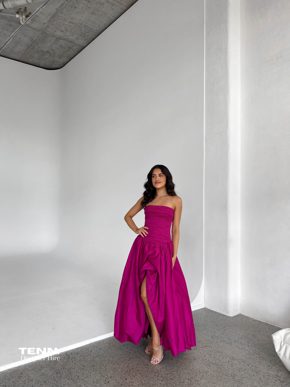 Violette Bubble hem Maxi Dress - Magenta TENN. Violette Bubble hem Maxi Dress - Magenta TENN.