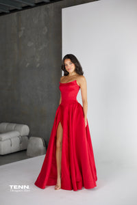 Gabriella Gown - Red