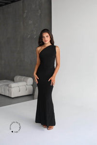 Natalie Rolt Fabienne Gown